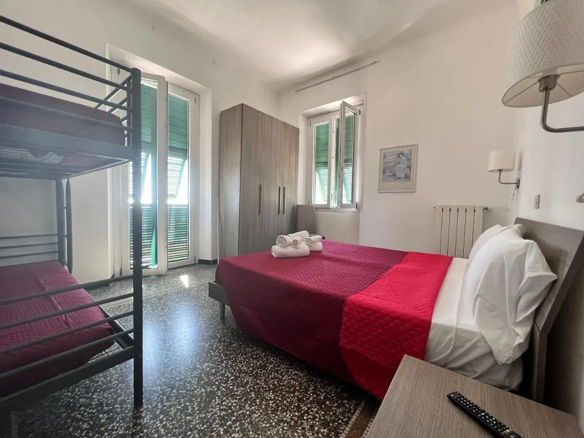 Hotel Monique Noli Italia